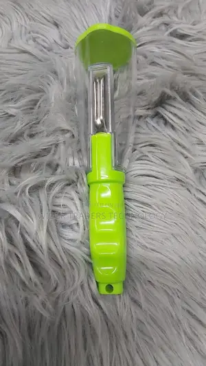 New Multifunctional Durable Peeler Container