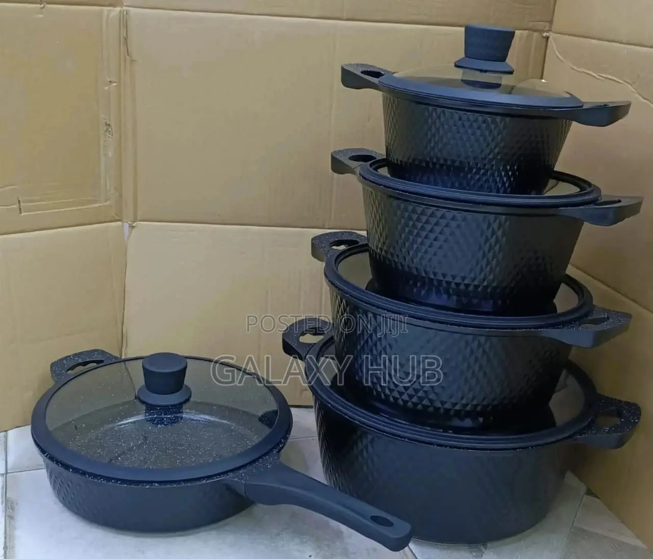Boch Cookware 10pcs With Silicone Lid Cover