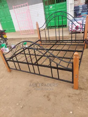 Mahogany -Metal Bed