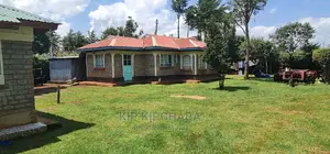 5bdrm Bungalow in Kapseret for sale
