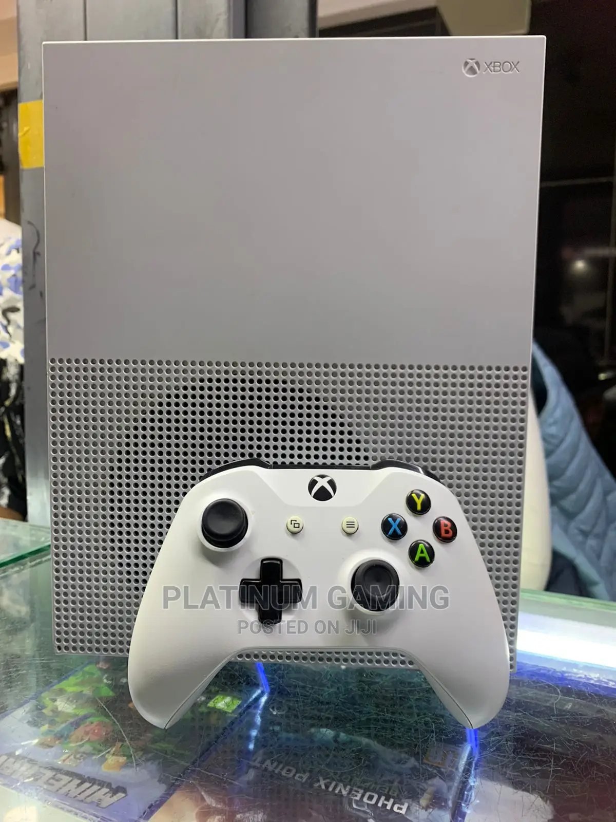 Xbox One S