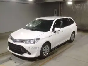 Toyota Corolla Fielder 2016 White