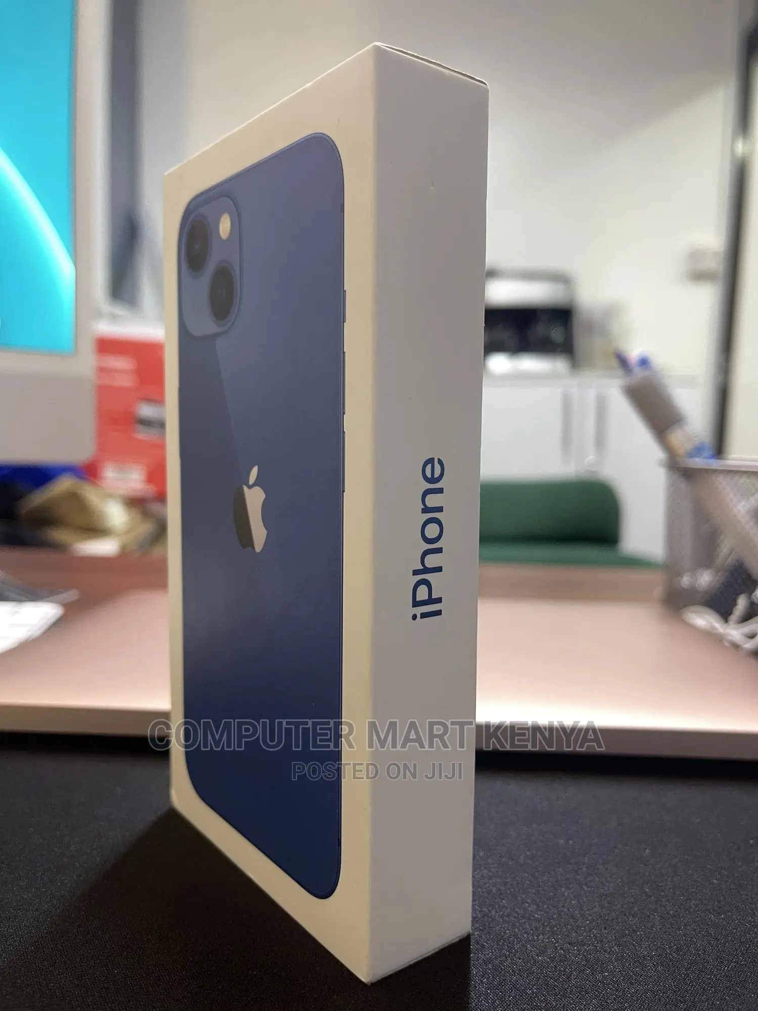 New Apple iPhone 13 128 GB Blue