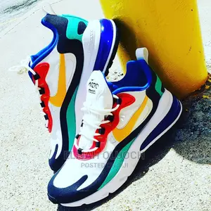 Nike 720 React