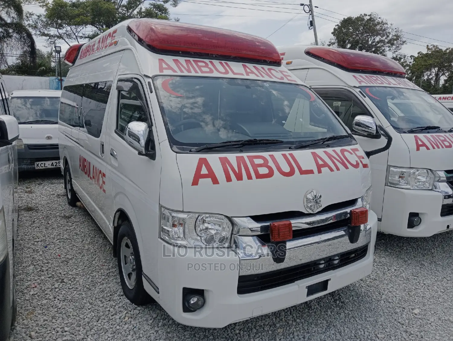 Toyota HiAce 2018 White