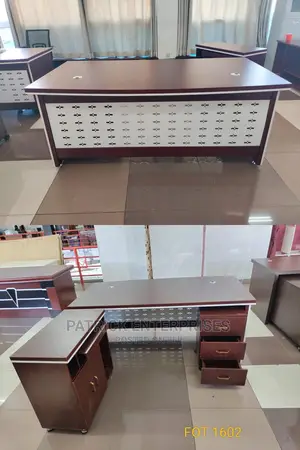 Executive Imported Office Desk 1.6 MTRS