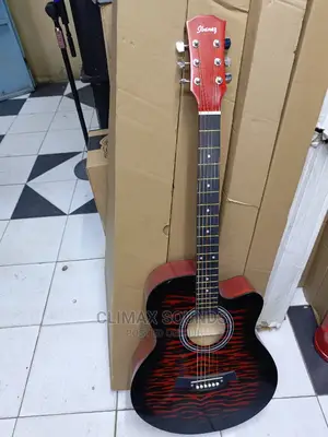 Acoustic Guitar Maroon 40s