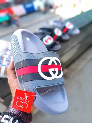 Gucci Zoom Slides