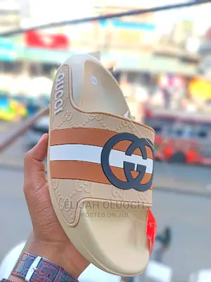 Gucci Zoom Slides