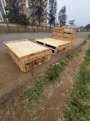 Pallet Bed 4*6- Detachable(BSD)