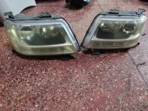 Suzuki Escudo (Grand Vitara) Xenon Headlights Assembly