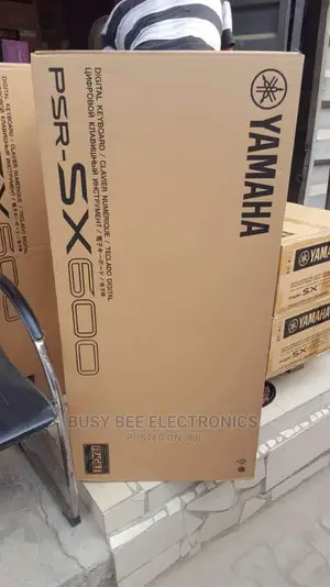 Digital Keyboard PSR Sx 600