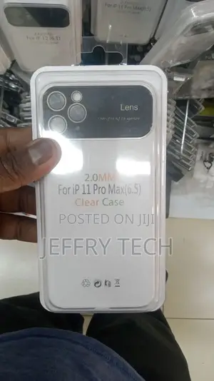 SENSE iPhone 11 Pro Max Toto Cover (2.0mm)