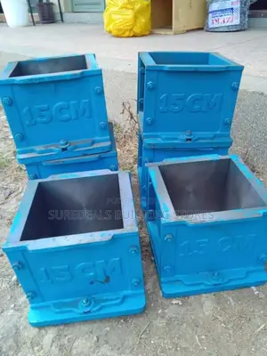 C I Concrete/Cement Cube Moulds 150mm3