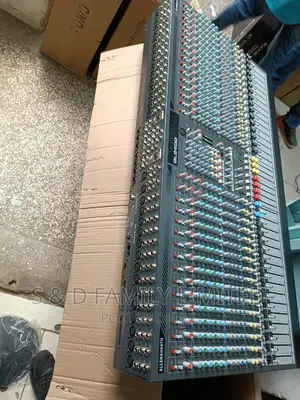 Allen Heath 32 Channels Plain Mixer