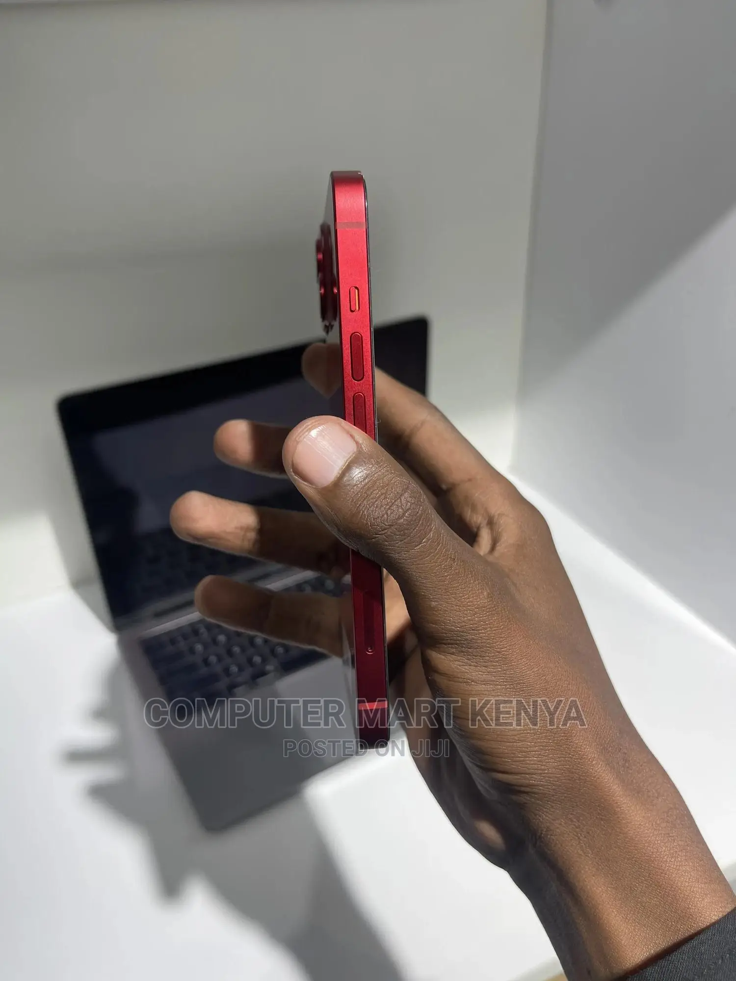 Apple iPhone 13 128 GB Red
