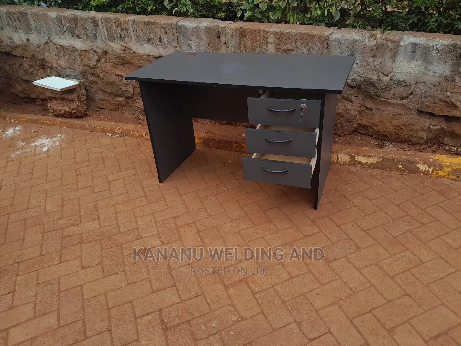 Office Desk