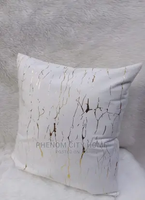 Pillow and Throwpillow Covers