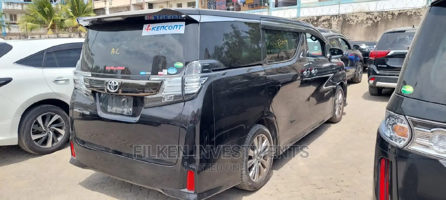 Toyota Vellfire 2017 Black