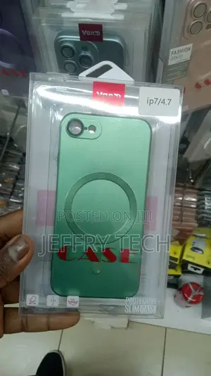 Shockproof Magsafe Case for iPhone SE 2020 / 7 / 8(Deep Gree