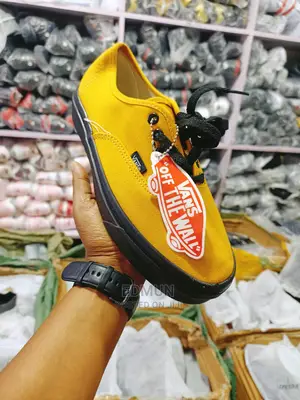 Vans Off the Wall in All Colors