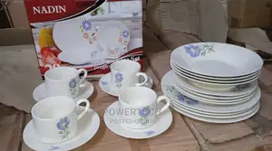20pcs White Flowered Dinner Set
"