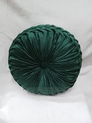 Elegant Round Decor Pillows