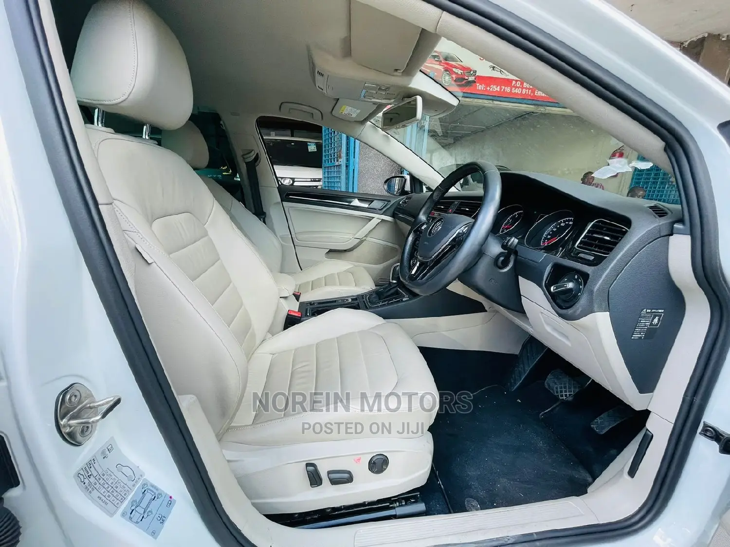 Volkswagen Golf 2016 White