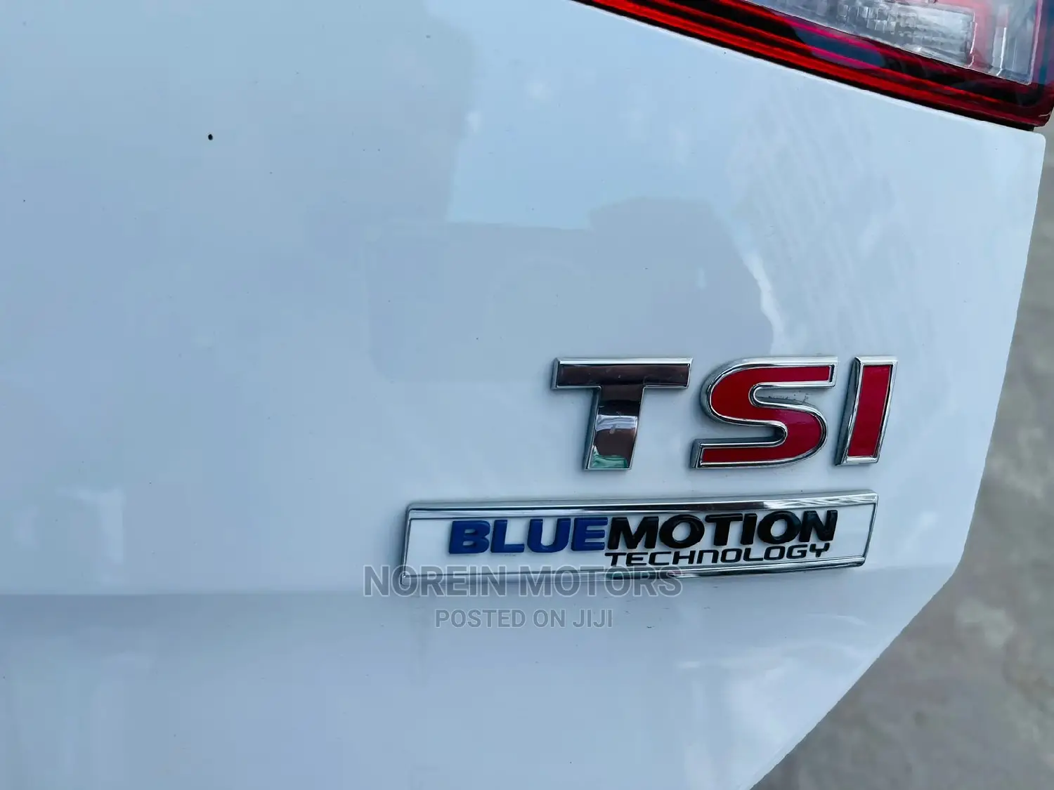 Volkswagen Golf 2016 White