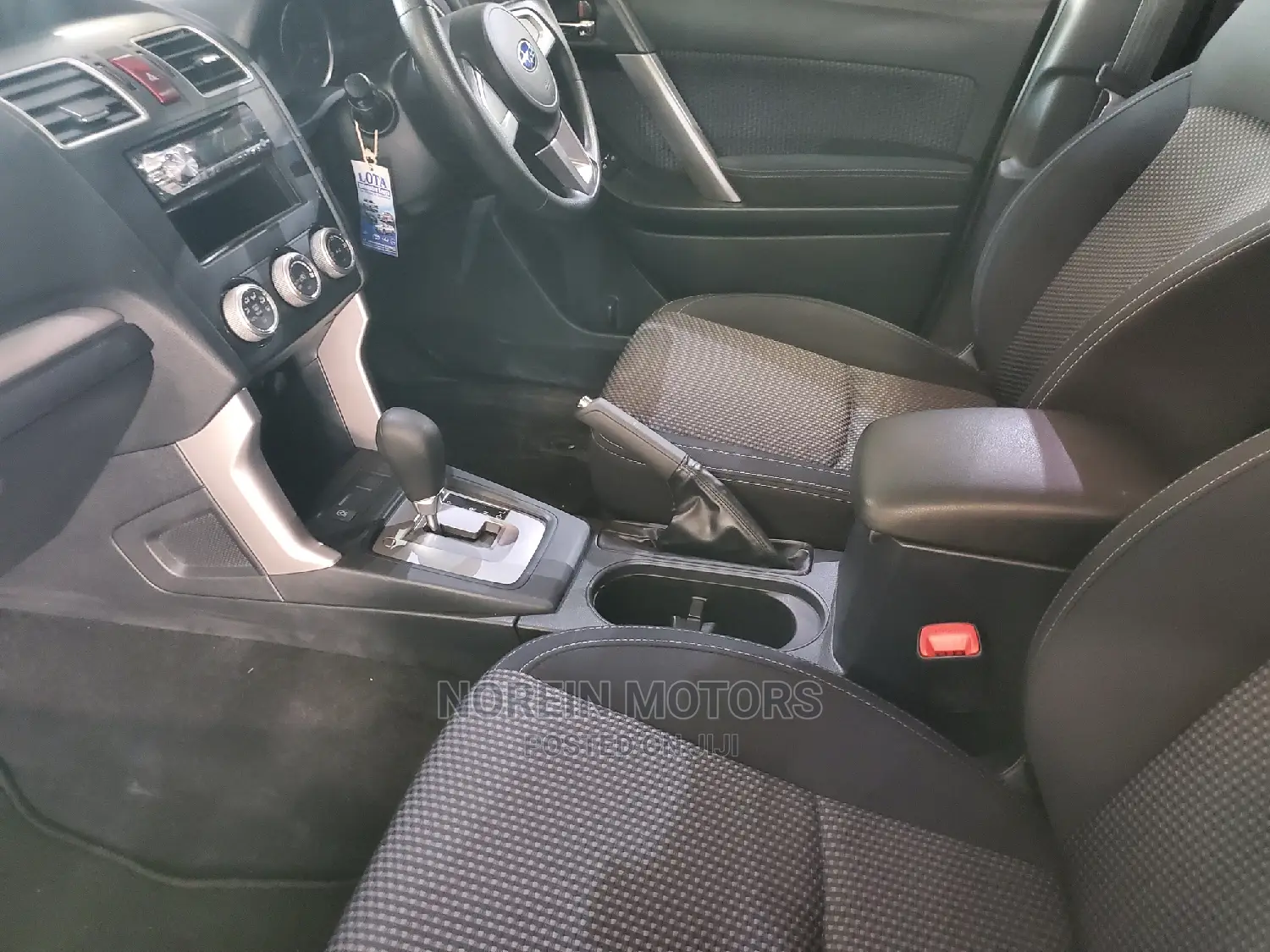 Subaru Forester 2017 Silver