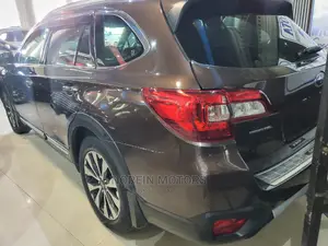 Subaru Outback 2017 Brown