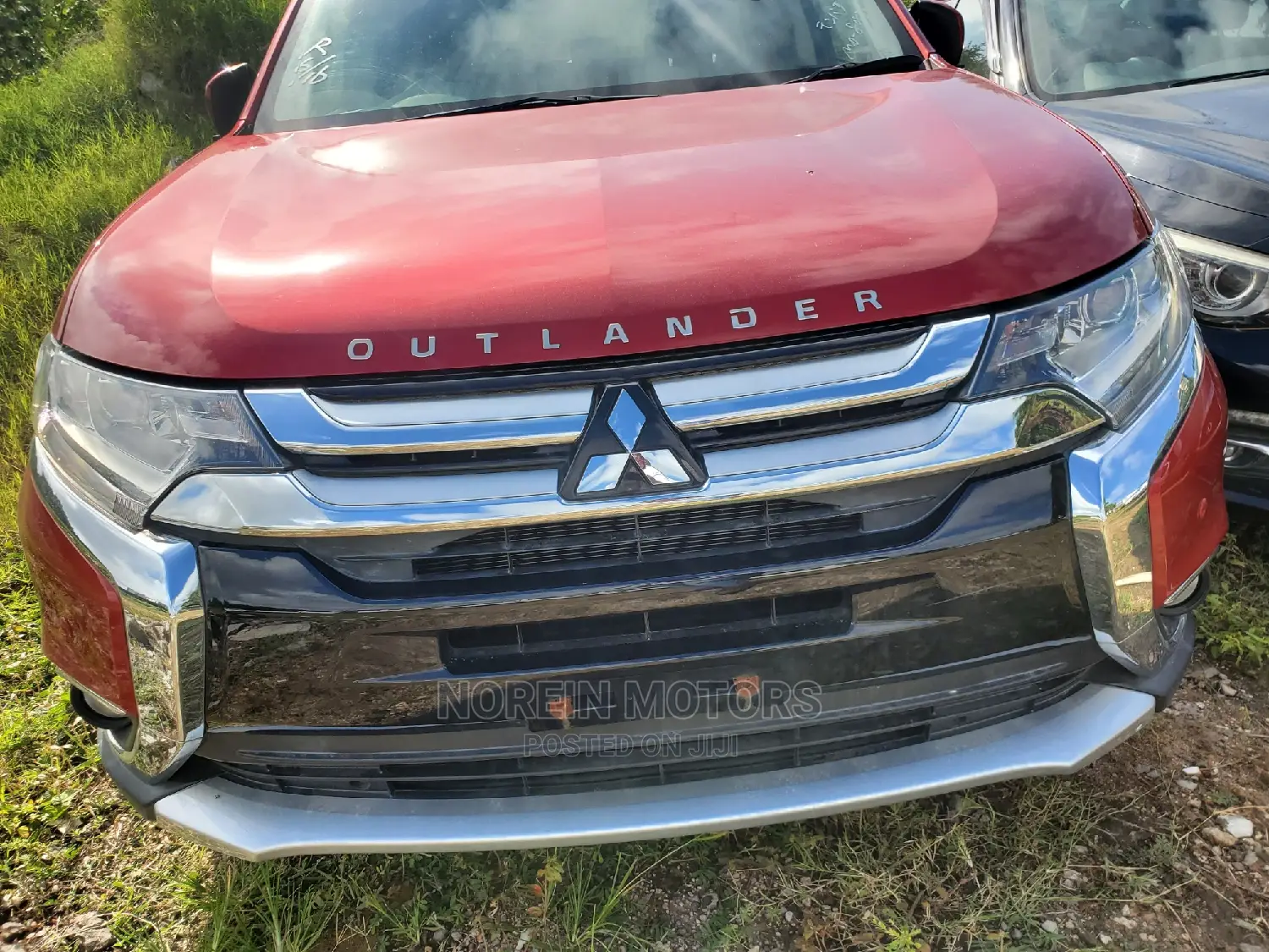 Mitsubishi Outlander 2017 Red
