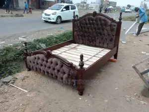 Morden Bed 5 by 6 Fitts