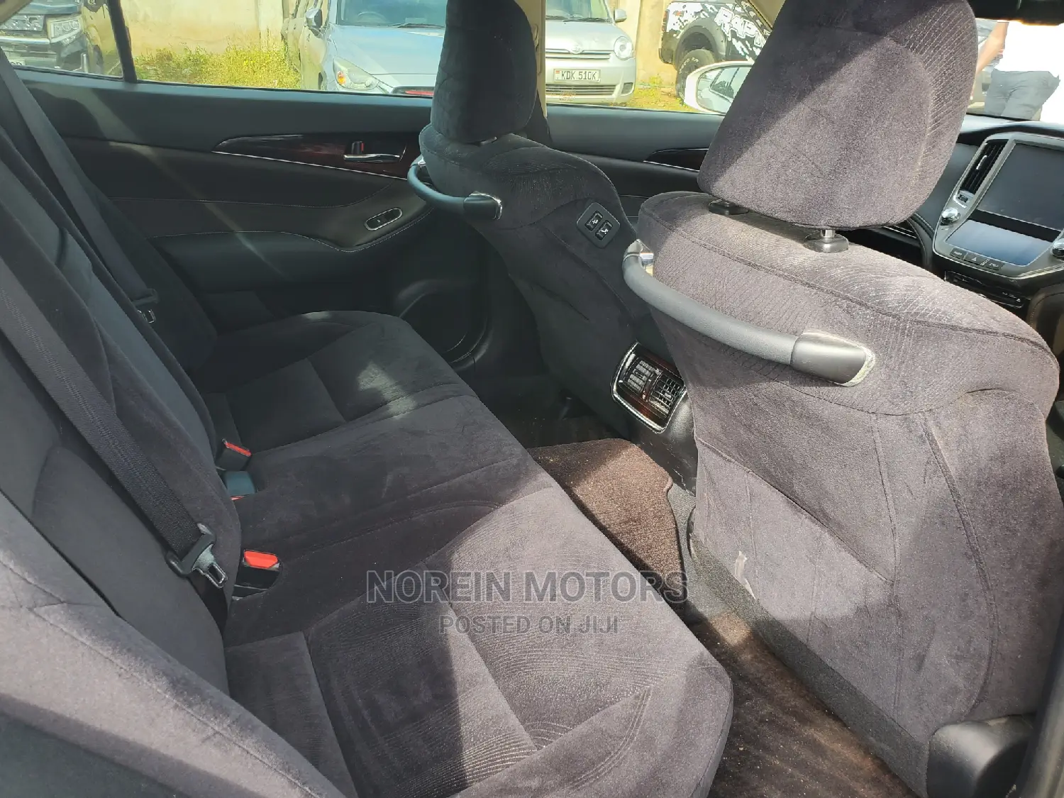 Toyota Crown 2016 Pearl