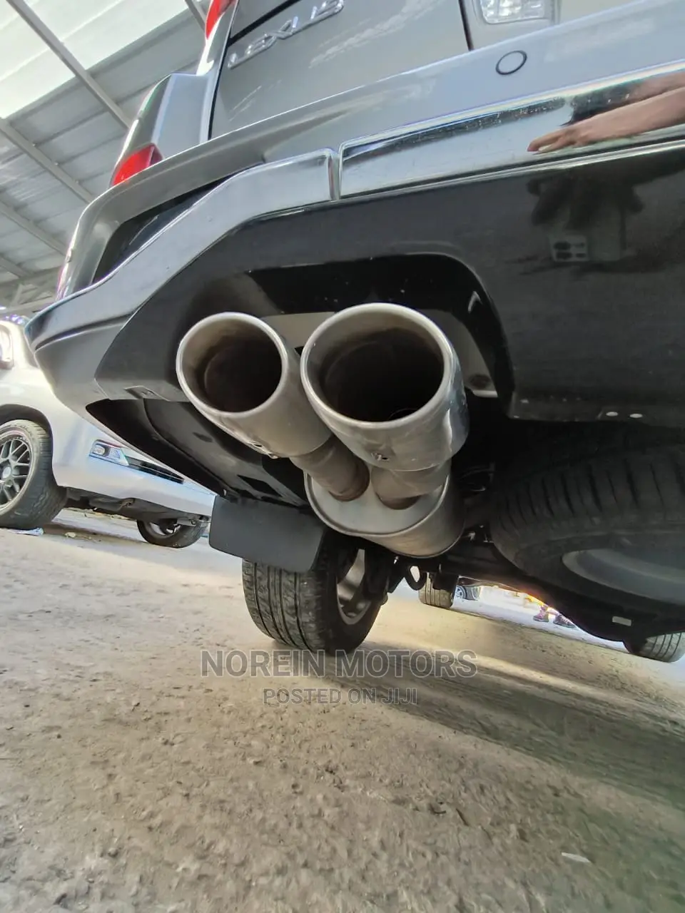 Lexus LX 2017 Gold