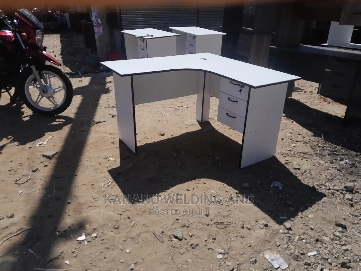 L-Shape Office Desk