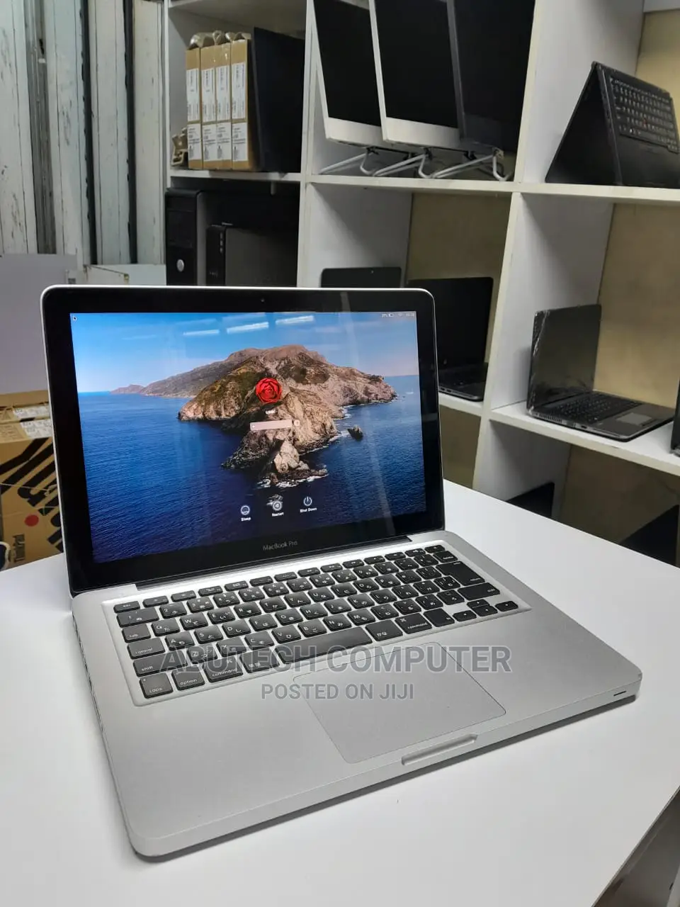 Laptop Apple MacBook Pro 2012 8GB Intel Core I7 SSD 512GB