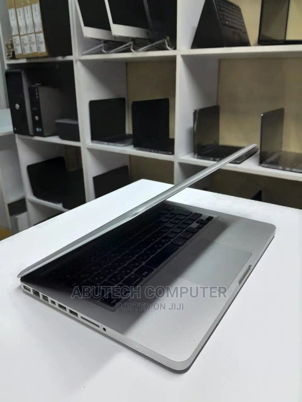 Laptop Apple MacBook Pro 2012 8GB Intel Core I7 SSD 512GB