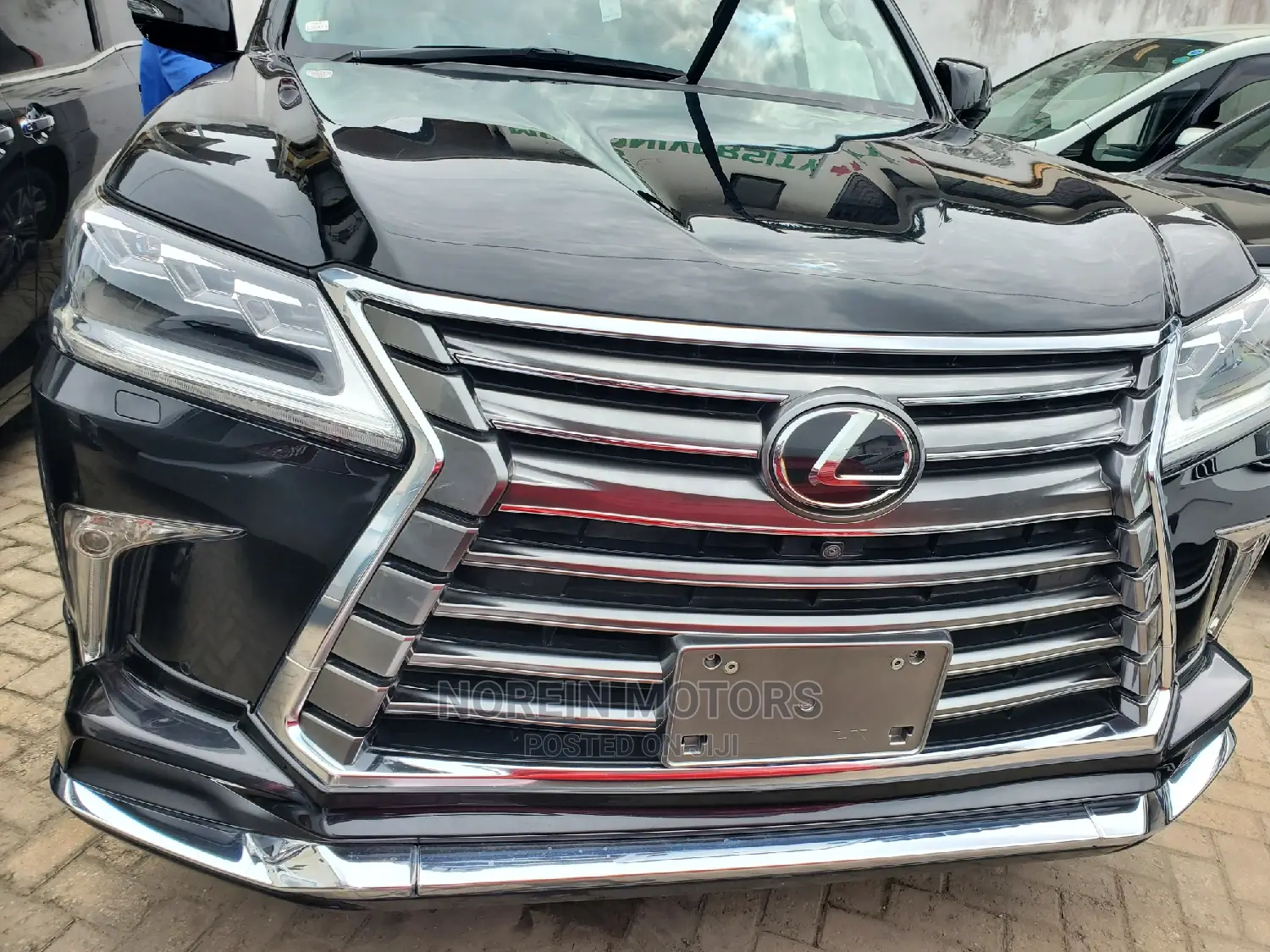 Lexus LX 2017 Matt Black