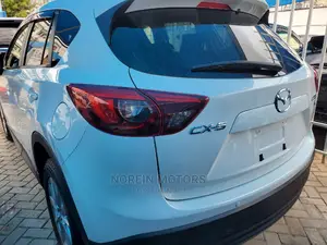 Mazda CX-5 2016 Off white