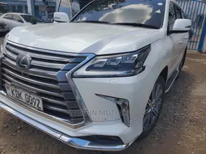 Lexus LX 2016 White
