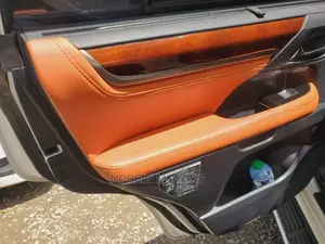 Lexus LX 2016 White