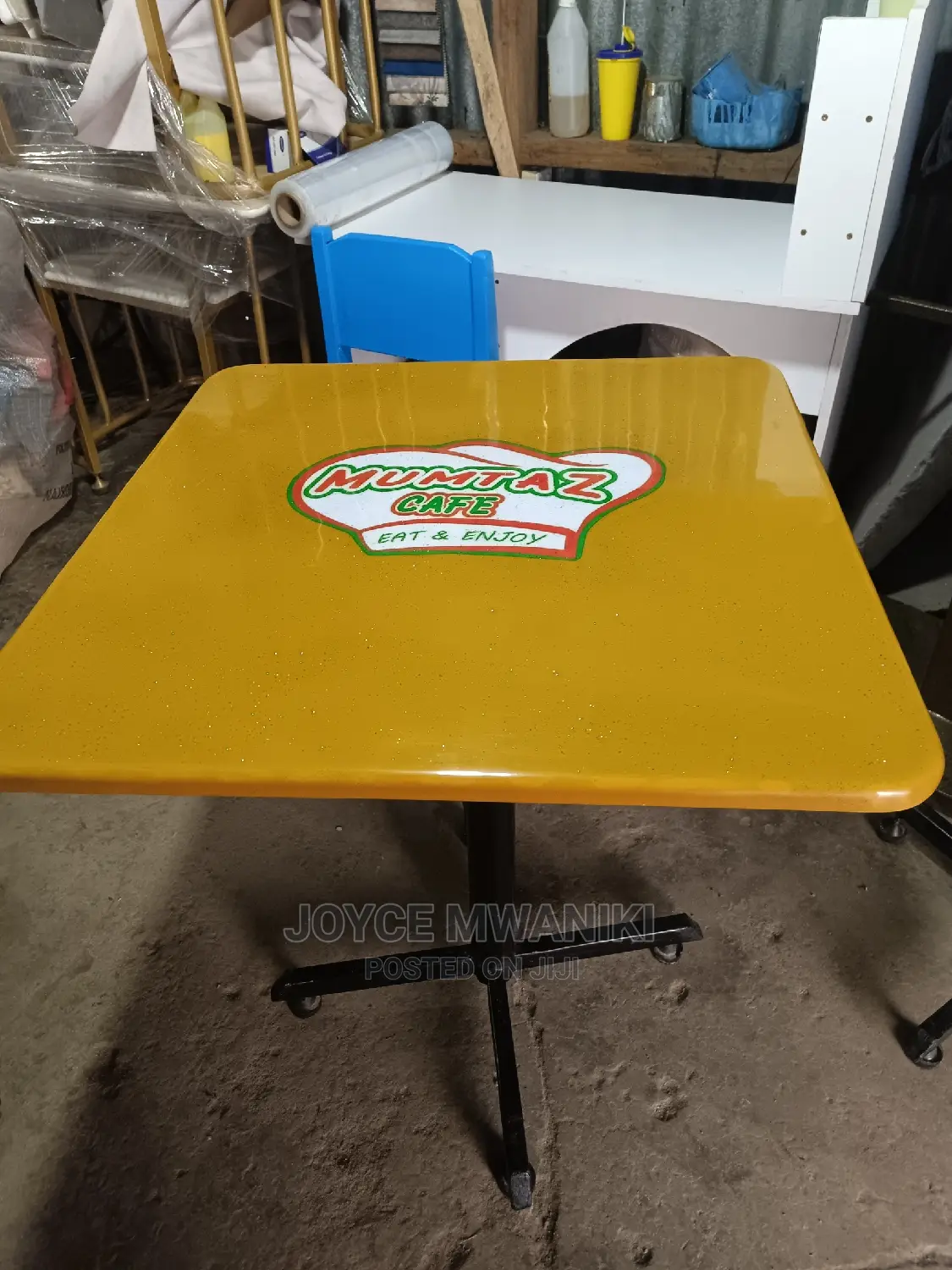Restaurant Marble Table Mastered Yellow