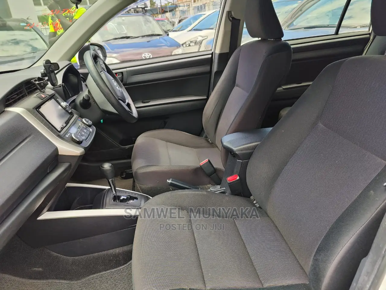 Toyota Corolla Fielder 2016 Pearl