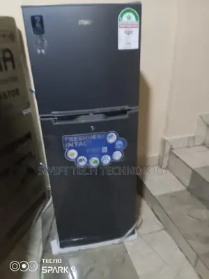 Fridge/ Refrigerator. Double Door Fridge 138l Fridge 