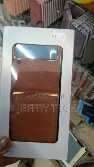 Samsung Galaxy Z Flip 4 Synthetic Leather Case