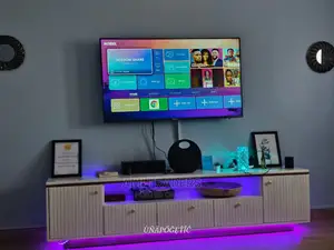 Golden White Tv Stand+LED