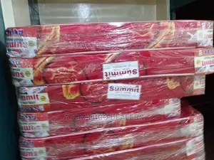 Mattress 5*6 ,Six Inches.  Red