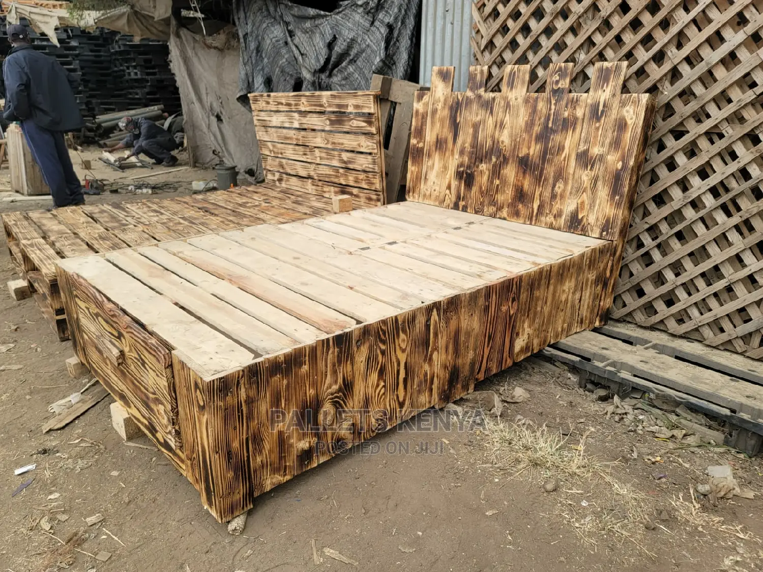 4*6 Pallet Bed- With Additional Storage(BGW)