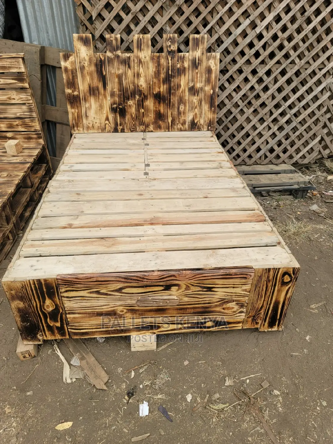 4*6 Pallet Bed- Detachable With Storage (NHS;)